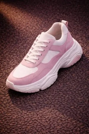 chunky sneakers Women’s Chunky Trainers & Sneakers Pink lace-up